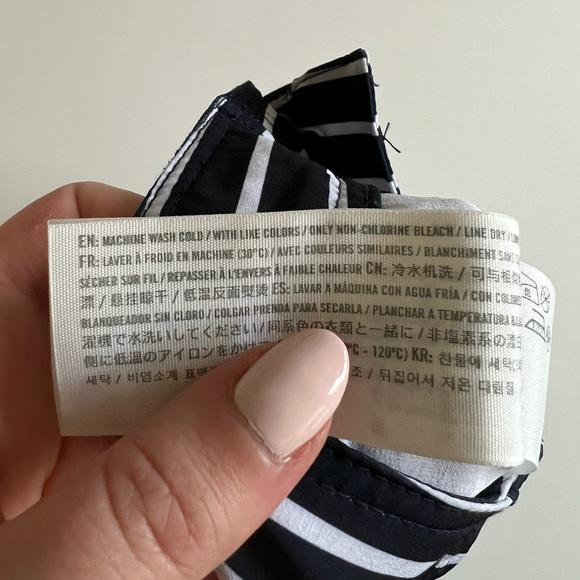 Abercrombie & Fitch Navy & White Nautical Striped Swim Trunks NWOT 33 - Picture 10 of 12